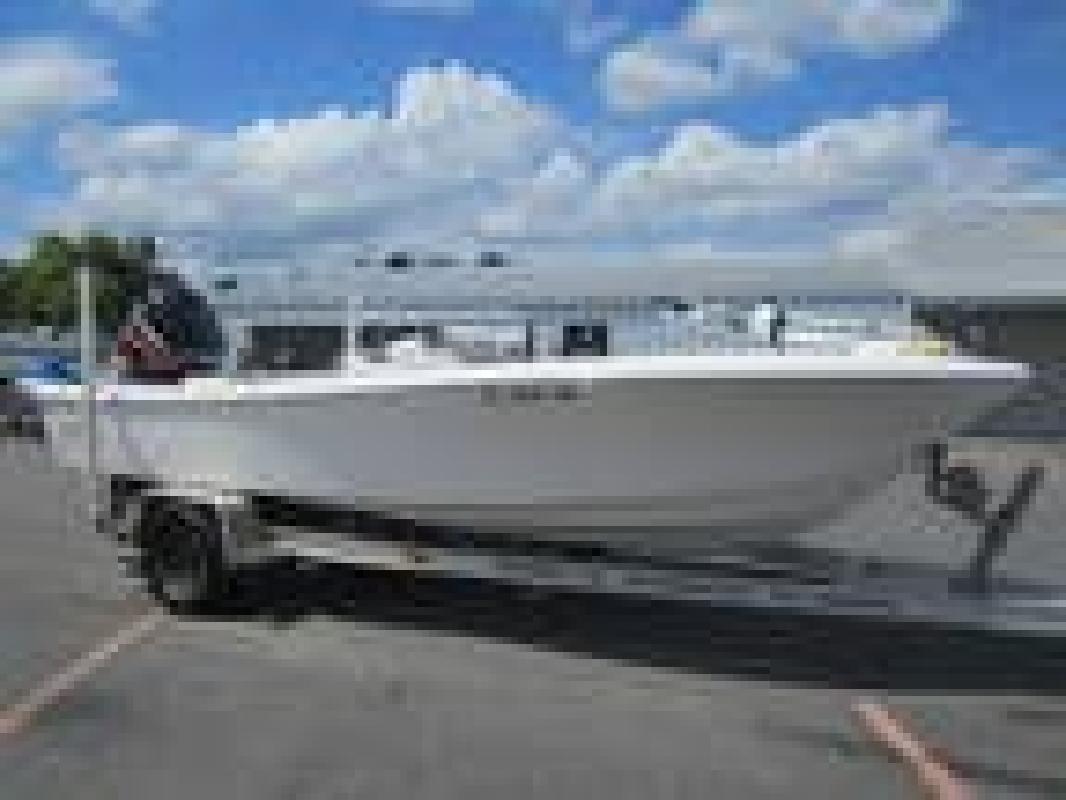 $12,995
2002 Boston Whaler 186 Cape Island