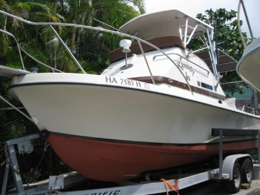 $24,900
24 FT Skip Jack Fly Bridge Fishing Boat
