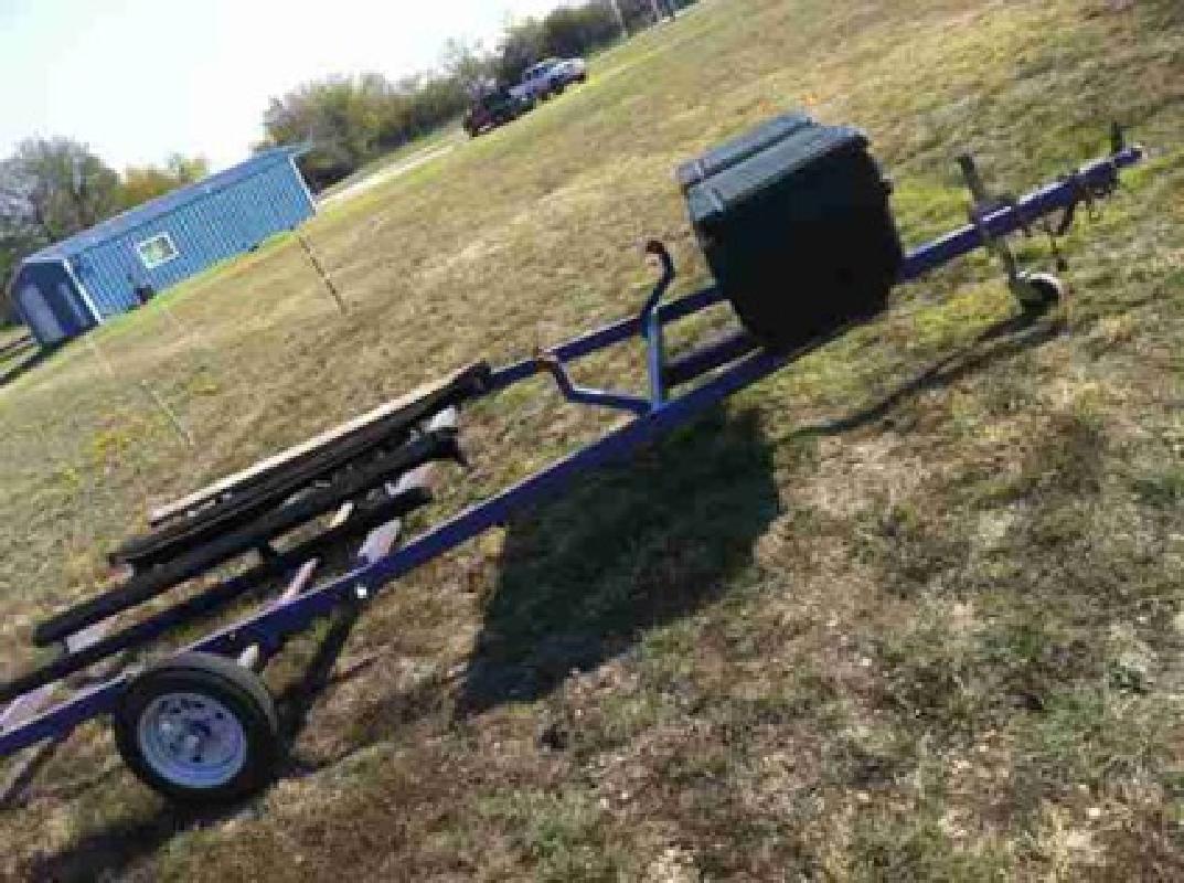 $400
Double Road Master Pwc Jet Ski Trailer (Campbell, TX)