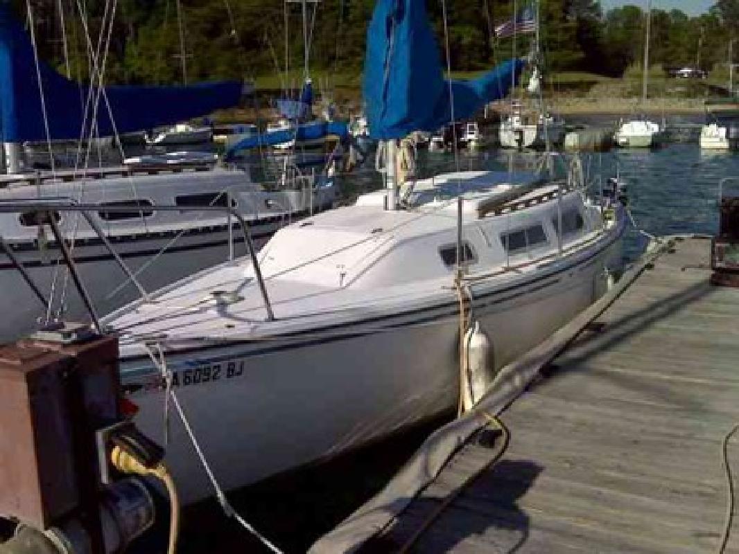 $6,999
Catalina 25 Sailboat (Lake Lanier)