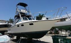 REALISTICALLY PRICED AT LOW RETAIL NADA VALUE, OWNER WANTS THIS TO BE THE NEXT PURSUIT SOLD. 1990 S2 Yachts Tiara Pursuit 2700 is the perfect balance of cockpit and cabin. Large 12 X 10 cockpit with non skid surfaces to keep your fishing grip with plenty
