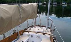 This Pearson Vanguard 32 Sloop located in Bridgeport, CT is a true classic, featuring long overhangs and a beautiful shear. Designed by the great Philip Rhodes, this is one of 404 Vanguards built between 1963 and 1967 about 399 are still sailing today.