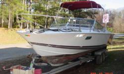 1974 Wellcraft NovaCLASSIC 1974 Wellcraft 25 Nova. Boat is in good condition. has 5.8L Ford V8 with Mercruiser outdrive. The motor has high performance add ons and boat will run over 40mph. Motor was just serviced. Interior and cuddy are in good