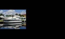 This is a standalone Yacht in her class. You will not find a Commander like this one.
The Chris Craft Commander is a great Yacht. She handles well and turns on a dime, especially with the bow thruster, a very rare find in one of these boats.
This Chris