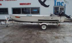 1981 StarCraft 16' Utility, 2009 Yamaha 25ELH, 1981 Shorelander Roller Trailer w/Load Guides, Spare Tire - 1981 Starcraft 16'
Nominal Length: 16'
Engine(s):
Fuel Type: Other
Engine Type: Outboard
Stock number: USED13062