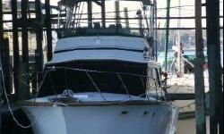 Fresh water kept.
Re-powered in 2003 with twin Marine Power 502s.
Awesome layout with forward private stateroom allows for plenty of space.
Separate shower and head.
Full galley with oven and 3 burner stove.
Carpet/re-finished teak interior. Nice bimini