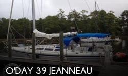 Actual Location: Green Cove Springs, FL
- Stock #090533 - This vessel was SOLD on February 23.You are looking at a Beautiful 39 Jeanneau/O'Day. Hull #88, It was built in the O'Day plant under license by Jeanneau. This solid, not cored hull sloop has been