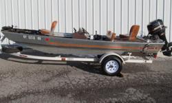 1984 Tracker Bass Tracker III,
This boat is vintage and in excellent condition!
Nominal Length: 17'
Stock number: VTG828234