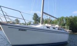 Price Reduced !!!
The Catalina 30 is the most popular 30 footer ever built. One step aboard and you will see why.
Above decks feature include a large cockpit with high coamings, easily traveled side decks, a very fast yet easy to handle sail plan (tall