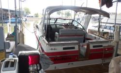 Well Kept 28' Regal Commodore. Been stored on hoist for last 5 years. Equipped with twin 260hp 5.7lt Mercruisers, Westerbeke 3.5kw Genset, 2800 watt Inverter, Marine A/C, Hot water, trim tabs, flat screen tv, upgraded sony stereo system and more...!