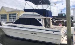 This roomy 34 Sea Ray has a large bridge with two helm seats and aft bench seat.&nbsp; Great shape and priced to sell!
Nominal Length: 34'
Length Overall: 34.8'
Drive Up: 2.5'
Engine(s):
Fuel Type: Other
Engine Type: Inboard
Draft: 2 ft. 6 in.
Beam: 11