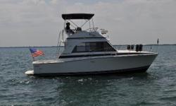 (CURRENT OWNER OF 21-YEARS) PRIDE OF OWNERSHIP SHOWS THROUGHOUT THIS 1988 BERTRAM 33 FLYBRIDGE CRUISER -- PLEASE SEE FULL SPECS FOR COMPLETE LISTING DETAILS.
Freshwater / Great Lakes boat since new this vessel features Twin MerCruiser 454-cid 340-hp Gas