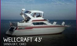 Actual Location: Sandusky, OH
- Stock #039418 - If you are in the market for an aft cabin, look no further than this 1988 Wellcraft 43 San Remo, just reduced to $85,500 (offers encouraged).This vessel is located in Sandusky, Ohio and is in great