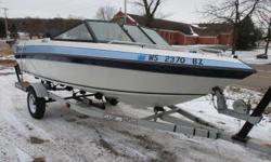 Great little starter boat just in!! Ready to have fun in the sun and just cruise the water. 1989 Thundercraft 156 BR powered by a 1989 Evinrude 70hp engine. Bimini top included to help keep that sun off your head on the hot summer days. Roller Trailer w/