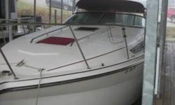 1992 Thompson Santa Cruz 3100 1992 Thompson Santa Cruz 3100 model in great condition 31 feet in overall length with an 11 foot long Beam as well! Brand new Canvas has also been installed The entire Interior is relatively brand new too...! Heating and Air