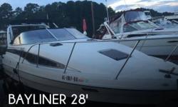 Actual Location: Cropwell, AL
- Stock #090098 - If you are in the market for a cruiser, look no further than this 1994 Bayliner 2855 Ciera Sunbridge, just reduced to $16,250.This boat is located in Cropwell, Alabama and is in good condition. She is also