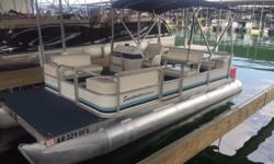 1994 Sweetwater Pontoon with TrailerFEATURES:- 1973 Evinrude 115hp Outboard Motor- Recently fully serviced- New JVC stereo- side mount boarding ladder- bimini top- gate on both sides and front- Large table- Mid couch has flip back rest- TRAILER included
