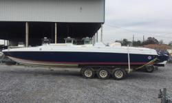 Location: Marrero, LA, US The Aronow Marine 313 is an Open Performance boat designed for versatility. It can be used as a sport boat, a diving boat, or an offshore fishing boat. This Boat is built by David Aranow, Son of Don Aranow who is the founder of