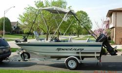 16FT ?95 SPECTRUM by BRUNSWICK DEEP-V fishing boat with 4 seats, 40HP FORCE motor, Trolling motor, Lowrance LM-520C depth finder & GPS with software, Hummingbird Wide side scan depth finder, onboard battery charger, power anchor, livewell, bimini top,