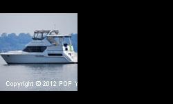 Of all the Carver Yachts, the 355 Motor Yacht is still the one of the favorites of many yachtsmen. The 355 has enduring looks, plus remarkable spaciousness and wide comfort with a 13'3" beam. The spacious aft deck with a fiberglass hardtop, electronics