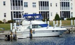 FULLY EQUIPPED THREE STATEROOM MOTOR YACHT .... This very nice and clean, low hour Sea Ray 370 Aft Cabin sleeps (7). TNT Lift with Dinghy. Professionally maintained and serviced.Only two owners since new.Lots of upgrades December 2011. Must be seen to be