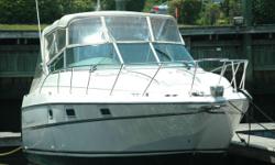 This boat is a Maxum SCR 3200. Length overall is 35ft.
&nbsp;
In researching the potential value of this boat, I've found it on the internet ranging from $50,000 to $79,000. I am really looking to sell the boat without losing too much money. The Maxum