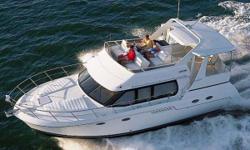 (LOCATION: Jacksonville &nbsp;FL) This Carver 406 ACMY provides size, style, and comfort in a relatively compact motor yacht. She features a large flybridge, aft deck, large open salon, and two staterooms to insure room, comfort, and convenience.
On deck