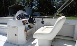 FIXER UPPER! 2000 HURRICANE DECK BOAT 201 WITH FISHING PACKAGE. COMES A 2000 YAMAHA 115 HSP MOTOR BUT IT HAS BAD COMPRESSION (65)&nbsp;ON ONE CYLINDER. OTHER CYLINDERS REGISTER 120, 120, & 105. GOOD HULL WITH LOTS OF POTENTIAL FOR SOMEONE WITH THE TIME &