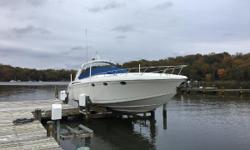 Very low hour (138!), lift kept, white on white Formula 400 SS in immaculate shape.&nbsp;
Never bottom painted, continually detailed and maintained to a very high standard. Shows exceptionally well for a boat of this age.&nbsp;
Twin 502 MPI's with Bravo