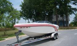 This 2001 Checkmate 24' is powered by a 6.2 MPI Mercruiser. Features include: drop down bolster seats, full cover, cockpit cover, porta pot, trim tabs, stainless prop, dual batteries, stereo CD player with remote, depth finder, thru hull exhaust, Bravo