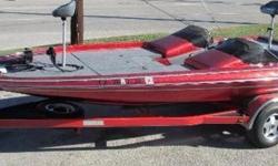 2001 GAMBLER 201DC
225 EFI MERCURY OUTBOARD
The Carpet has been replaced,
The motor is in good condition compression is 1:115, 2:115, 3:115, 4:120, 5:118, 6:115
LOWRANCE LMS 522 GPS Bow Mount
LOWRANCE LMS 520c Bow Mount
Hydraulic Jackplate
Hot Foot