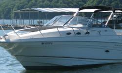 If your looking for a great weekend boat you need to come see this one. Just the right size for a family of 4 or extra roomy for just 2. The boat has Twin 4.3l V6's, just the right amount of power for tubing for a full load onboard. It has the full camper