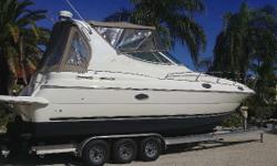 (LOCATION: Duck Key FL) The Cruisers 3075 Express is a full-featured cruiser with style, comfortable accommodations, and performance. She features a large open cockpit with ample seating and a mid-cabin interior with two double berths. This beauty has