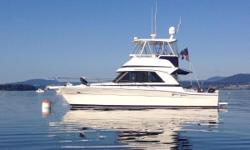Purchased new in 2002 by its only owner, "Odyssey II" is a well maintained example of a space efficient Riviera single cabin layout. &nbsp;The 36SC (Single Cabin) is a capable cruiser as well as a desirable fishing vessel. &nbsp;
By removing the small