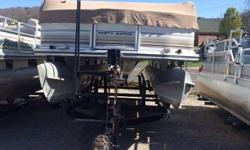 2002 Sun Tracker Party Barge 21 w/ Mercury 90ELPTO 4Stroke.
Single Axle Trailer
New Cover
Bimini Top
Nominal Length: 21'
Length Overall: 21'
Engine(s):
Fuel Type: Other
Engine Type: Outboard