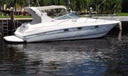 (LOCATION: Boca Raton FL) The Wellcraft 3300 Martinique is a full-featured family cruiser with style, comfortable accommodations, and performance. She features a large open cockpit for day cruising and a spacious mid-cabin interior for overnight and