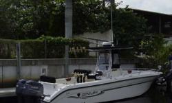 2600 CENTER CONSOLE GREAT RIDE LOTS OF STORAGE AWESOM LIVE WELL AND FISH BOXESClean WELL MAINTAINED 2600 Century boat Twin Yamaha 150 HPDI motors,Low hours 575, Has generally been a fresh water boat, Nice tee top, trim tabs, fresh water and raw water,