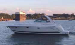 Excellent family cruiser that has been in freshwater with one owner since new. Powered by Twin Inboard V-Drives, she tops out around 45 mph. The cockpit is complete with a wet bar and U-shaped aft seating. Below decks, there are sleeping arrangements for
