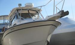 This pocket fisherman is a real battle wagon built on a heavy deep v hull with legendary Grady-White tank like construction. She was made to get you out to where the fish are biting and back in safely and with comfort.&nbsp;
Nominal Length: 30'
Length