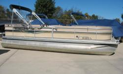 2005 Mercury 115 hp 4 stroke
In good condition. Comes with rear swim ladder, rear table, Lowrance fish / depth finder, bimini and a mooring cover,&nbsp;
Nominal Length: 24'
Length Overall: 24'
Beam: 8 ft. 6 in.