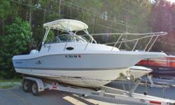 Check out this pre-owned 2004 Wellcraft 240 Coastal! This boat was built for those who stay out on the water for as long as they can
built with features to make your stay however long relaxing and fun!!
This Wellcraft is in great condition and ready to