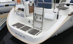 Designed by the famous Groupe Finot, naval architects with more production yachts afloat than any other design firm, the Beneteau 423 has both brawn and beauty. A confident Bluewater hull combined with extraordinary comfort, gorgeous interior woodwork,