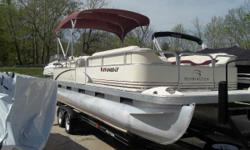 2005 Bennington 257L Exceptional value is the key to the Bennington II series. In keeping with the Bennington philosophy of being a step ahead of the competition, our Bennington II models have many standard features that are options or not available on