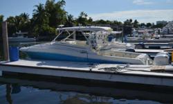 This 2005 Hydra Sport 33 VX Express is powered by triple Yamaha 225s. She's equipped for your overnight stay, and with many fishing amenities she is ready for all your boating adventures. The owner is ready to let her go to a new home.&nbsp;
&nbsp;
Key
