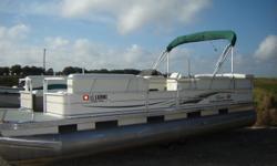 This 2005 Sun Tracker Party Barge 24 Pontoon Boat is 24 feet in length. This Cruise Model pontoon boat has new upholstery on all seats. Features include a Bimini top, AM/FM/CD radio with speakers and a changing room. Powered by a 2005 Mercury 60ELPT 4