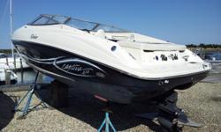 This 2006 Rinker Captiva 232 is in very good condition.&nbsp;&nbsp;Her MerCruiser 5.0 MPI (260 hp) Alpha I&nbsp;has only 124&nbsp;hours.&nbsp; You'll cruise with confidence thanks to a Garmin 292C&nbsp;(color chart plotter/GPS) mounted on the dash
