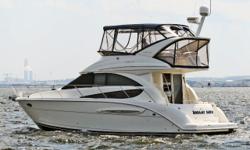 While many cruising yachts lass than 40 feet in length are best suited to overnight or weekend stays, the Meridian 341 Sedan has redefined the class by providing the comfortable accommodations and extra features you need for extended cruising. This