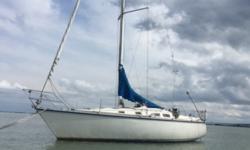1984 Hunter HUNTER 34SL This freshwater based Hunter 34 is in great shape. It is a very dry boat with no damage from water intrusion. The hull has been coated with VC17 each year and has NO blistering. The Mast support has been properly replaced with