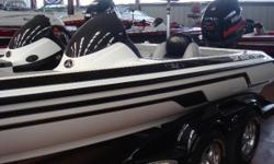 Demo 2007 Skeeter 20i WITH FULL FACTORY WARRANTY! White/Black with a White/Black/Sterling Deck and Light Grey/Sylver Spur Interior. Powered by Yamaha VZ250TLR. Includes: EZ Loader Trailer, Humminbird 787C w/GPS, Tilt Steering, Tackle Storage System, Line