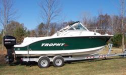 Ready for the big water! Late season steal! The boat is in excellent condition and
listed below are a few of the features it has:
>Twin 150 Mercury Optimax engines with: 52 hrs Port, 53 hrs Stbd.
>12 Refer / frzr
>Full enclosure top and side curtains